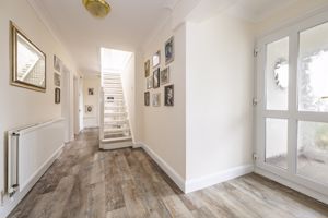 Photo 27- click for photo gallery